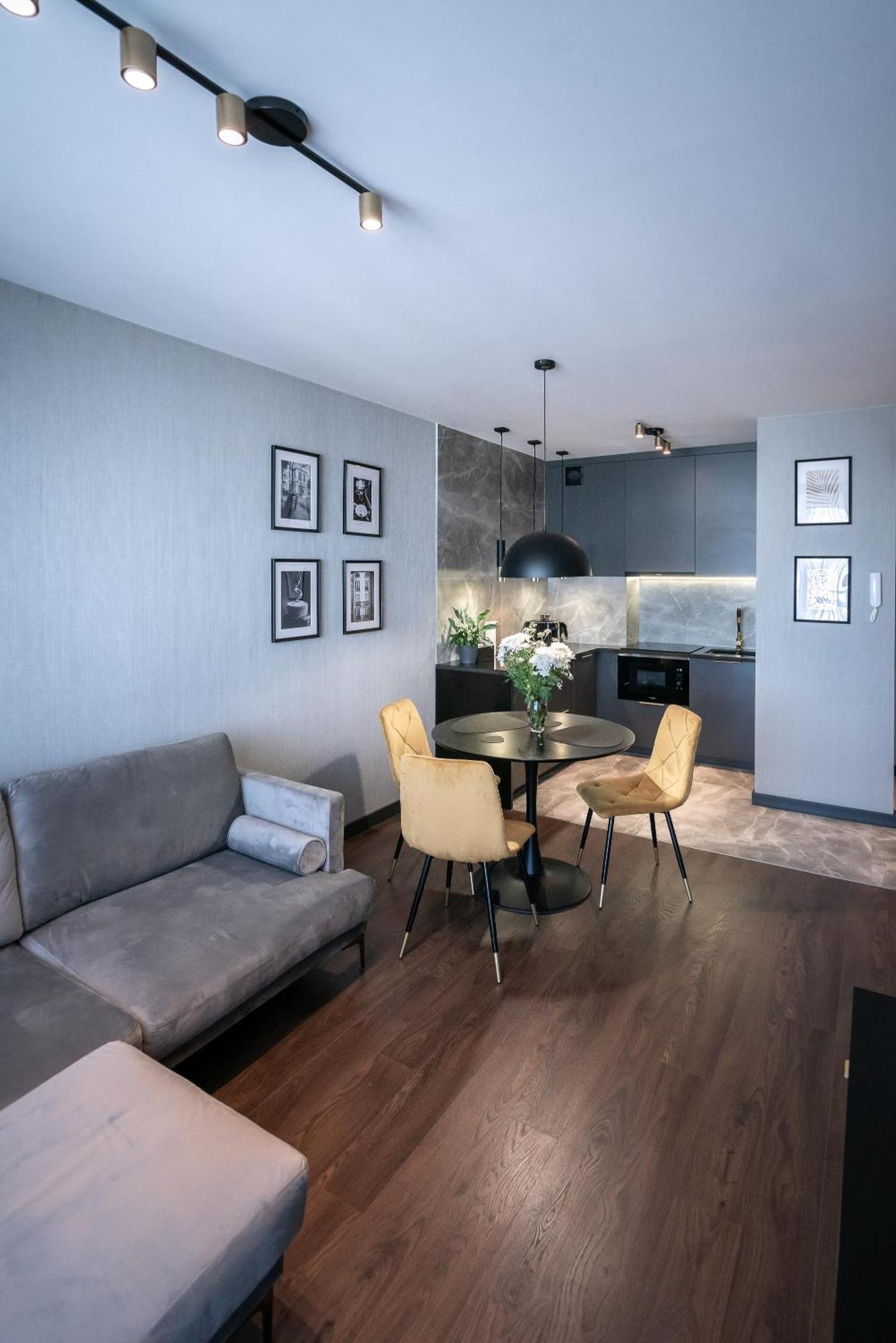 Noche Apartamenty Premium Біла Підляська Екстер'єр фото