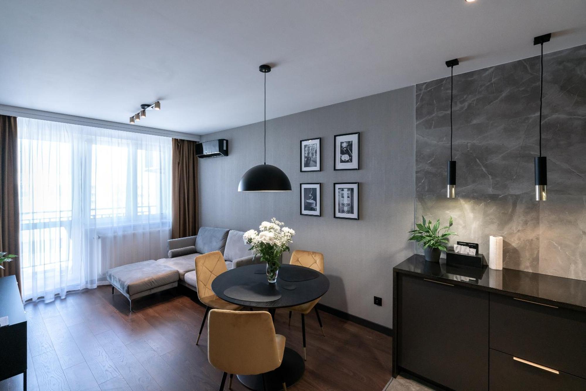 Noche Apartamenty Premium Біла Підляська Екстер'єр фото